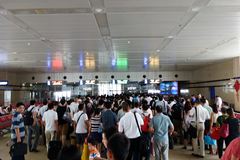Back to China - Shanghai - Nanjing - Hangzhou - 2012 - There was of course a neat line of people waiting for the boarding of the train, until boarding was called. Then chaos ensued, complete with whistle b
