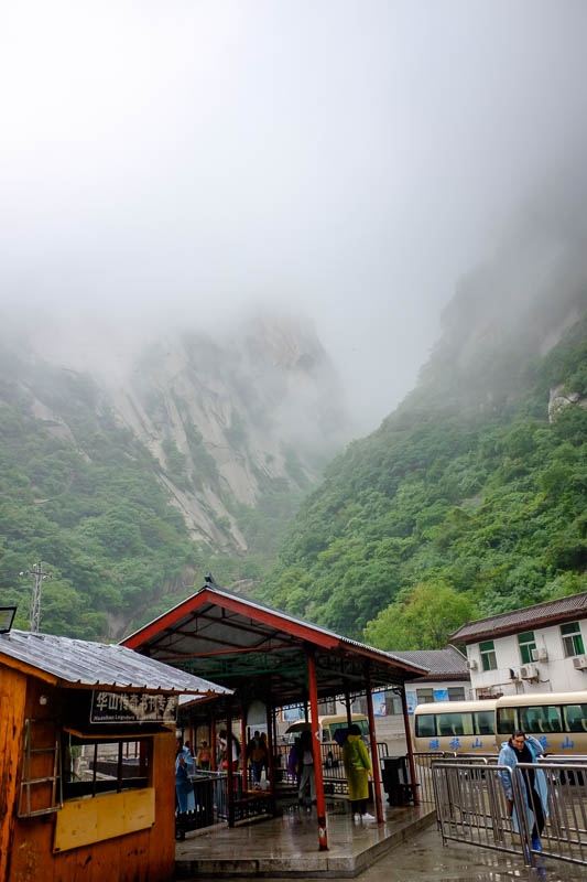 China-Hiking-Rain-Huashan-Soldiers Path - I came down from up there.
