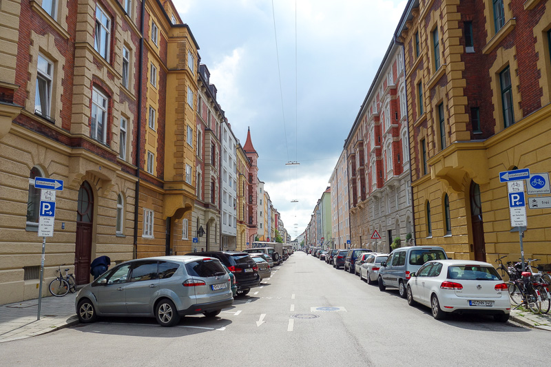 London / Germany / Austria - Work & Holiday - May and June 2016 - In this part of town, this is a typical German street. I suspect I am in the nicer part of town.