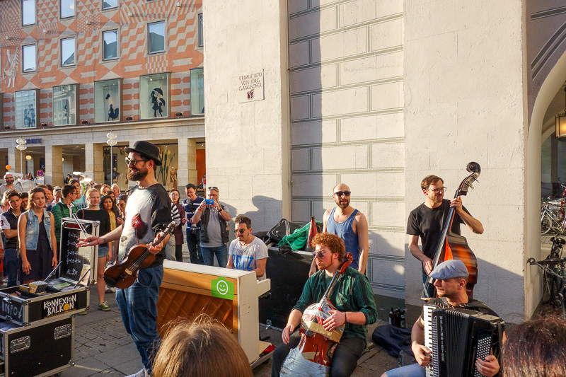 London / Germany / Austria - Work & Holiday - May and June 2016 - These guys were the greatest buskers I ever saw. They played a 20 minute montage of every inconic song ever made to the tune of Pachelbels Canon, with