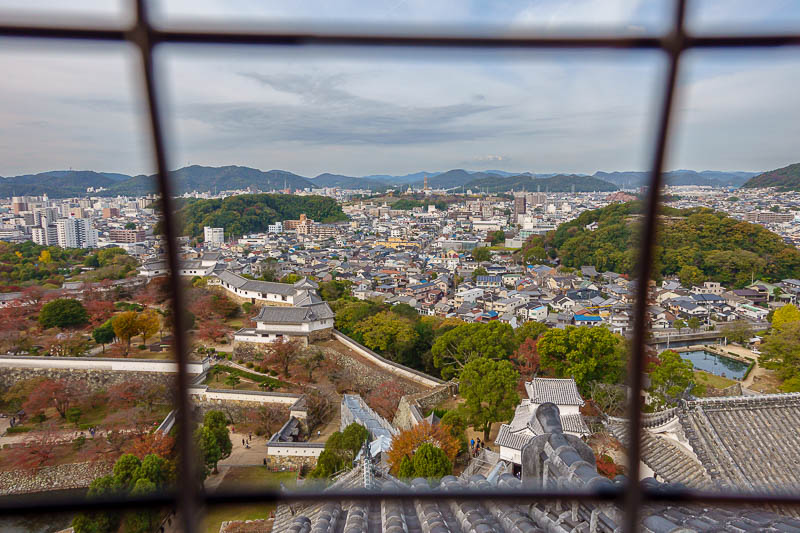 Japan for the 10th time (Finally!) - October and November 2023 - There is chicken wire! But it is not as fine as Hikone. This is turning into a Himeji vs Hikone thing. Himeji has better chicken wire for taking photo
