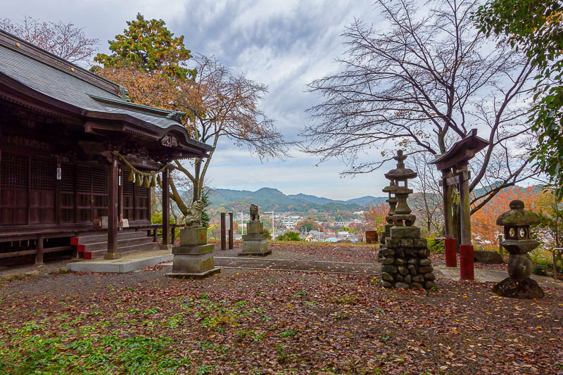 Japan-Tokyo-Hiking-Mount Kariyose - The trail starts at Komine park, where this shrine is, you can find Komine park on google maps.