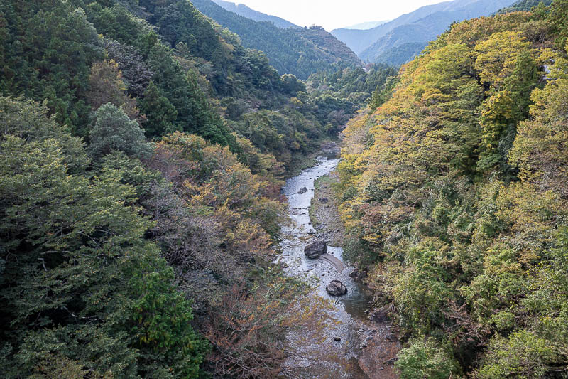 Japan-Tokyo-Hiking-Mitake-Otsuka - Time to cross the Tama river and check out the gorge from here. Not as good as earlier due to the hazey sky.