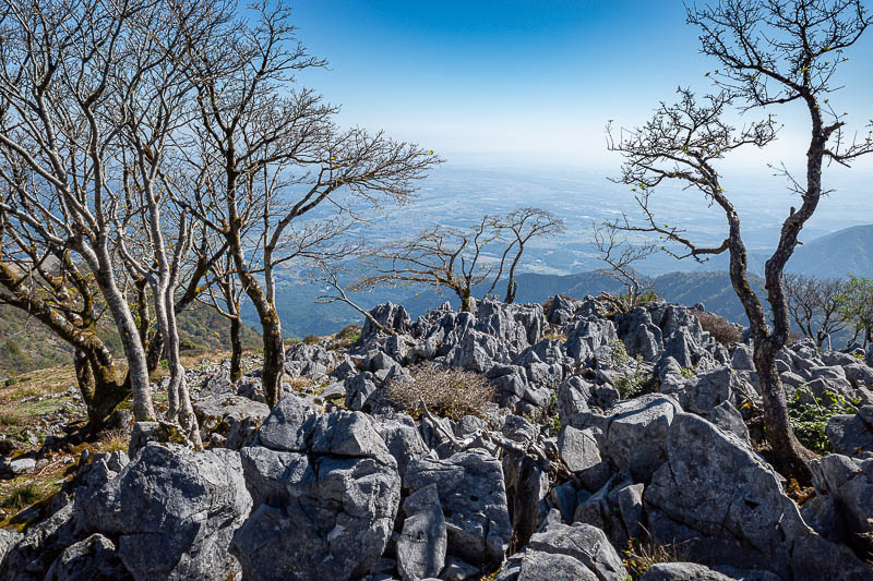 Japan-Nagoya-Fujiwaragatake-Hiking - And a lot more rocks.