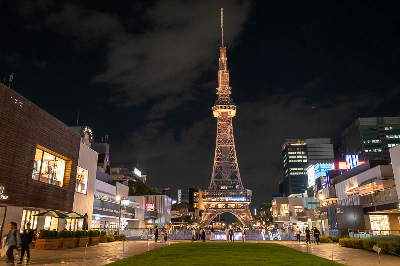 Japan-Nagoya-Sakae-Omurice - Last tower pic!