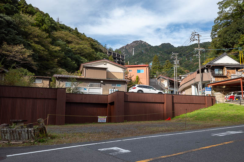 Back to Japan for the 11th time - October and November 2024 - Here is the onsen area. It is quite run down, a lot of abandoned buildings and no convenience store! There is none at Yunoyama Onsen station either, s