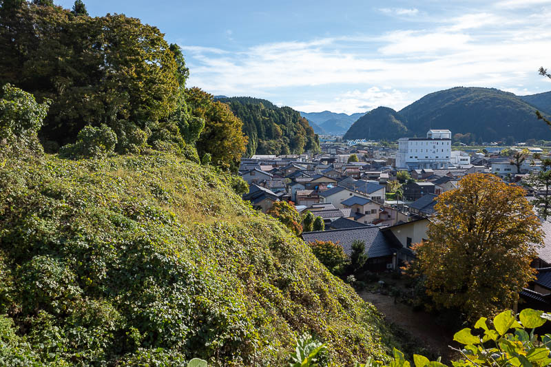 Japan-Kanazawa-Hiking-Mount Okushishiku - And for my final photo, even the walk along the road back to the train station was very picturesque. Unfortunately the train back took ages, I had to 