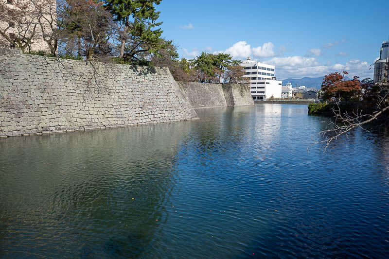 Back to Japan for the 11th time - October and November 2024 - Here is a bit more castle walls. Weather was still great today, low 20s (celisus/centigrade, refer previous rant).