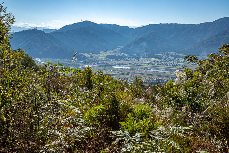 Back to Japan for the 11th time - October and November 2024 - More view. Look at those farmers fires, grr.