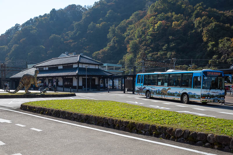 Japan-Fukui-Dinosaur-Museum - Here is Katsuyama station and the dinosaur bus. Do you think the station is named after the ubiquitous pork schnitzel?