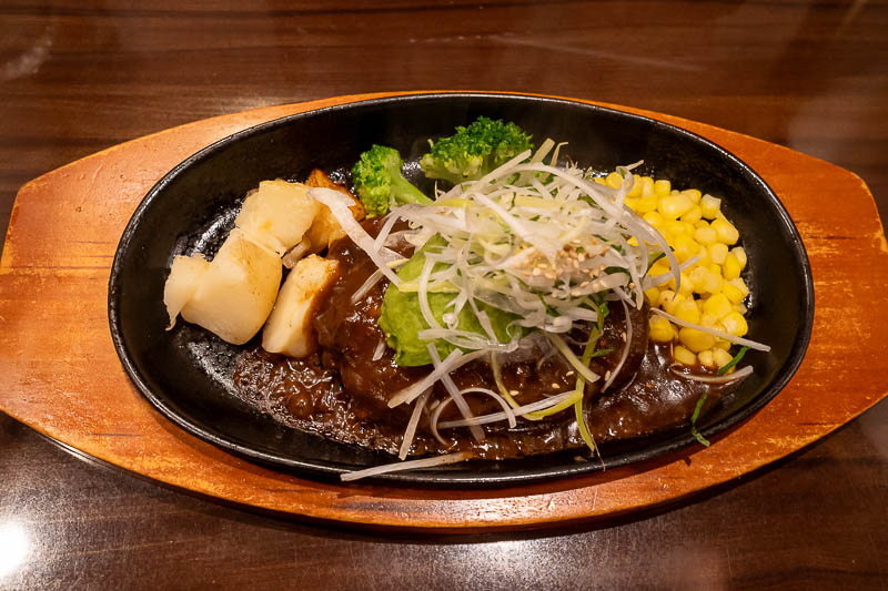 Japan-Tokyo-Kanda - And so I ended up with a hamburg steak as they call it. I chose the avocado option (it is under the bean sprouts). These hamburg steaks are always a b