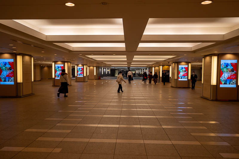 Japan-Tokyo-Ikebukuro-Museum - Getting across town to Intermediateque was easy as the Maronouchi line takes me directly there. I just looked up Maranouchi, it is not an Italian sand