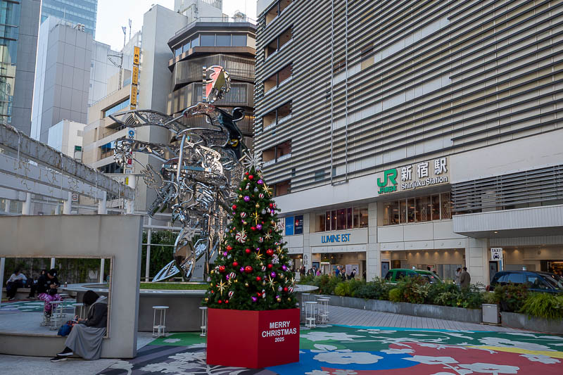 Japan-Tokyo-Walking-Yamanote - But I still came up for photo of station 14 of 30 - Shinjuku.