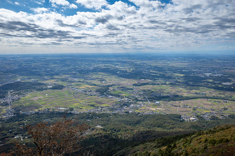 Japan-Tokyo-Hiking-Mount Tsukuba - And some more view, without obstructions. It looks like I am up really high due to the prominence, but I am not really, just under 900m.
