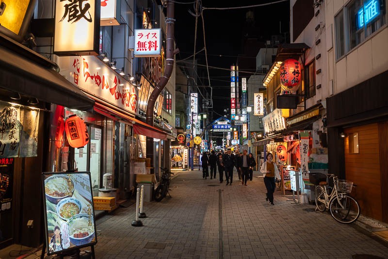 Japan-Tokyo-Kanda-Yakisoba - I then discovered that this street full of restaurants and maid bars extends nearly all the way back to my hotel. Now I must research a few options fo
