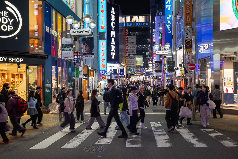 Japan-Tokyo-Shinjuku-Shibuya - Shibuya is not all closed off yet for Halloween, although the sad dog statue is already boarded up. There are signs everywhere asking people not to en