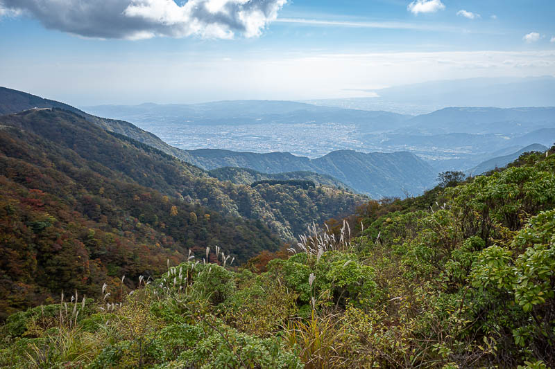Japan-Tokyo-Hiking-Tonodake - The view was getting good.