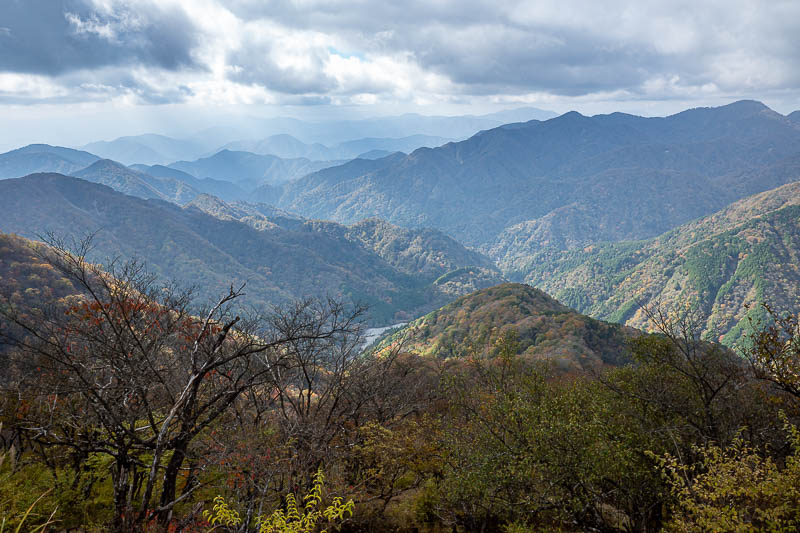 Japan-Tokyo-Hiking-Tonodake - Same view shot as before, alternate version to remind you of the view.