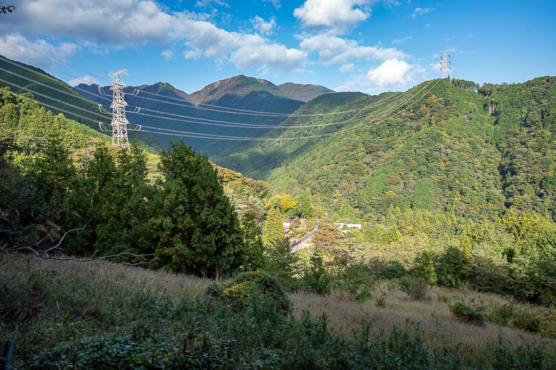 Japan-Tokyo-Hiking-Tonodake - Last bit of view. I am not even sure if that is my mountain in the middle or not.