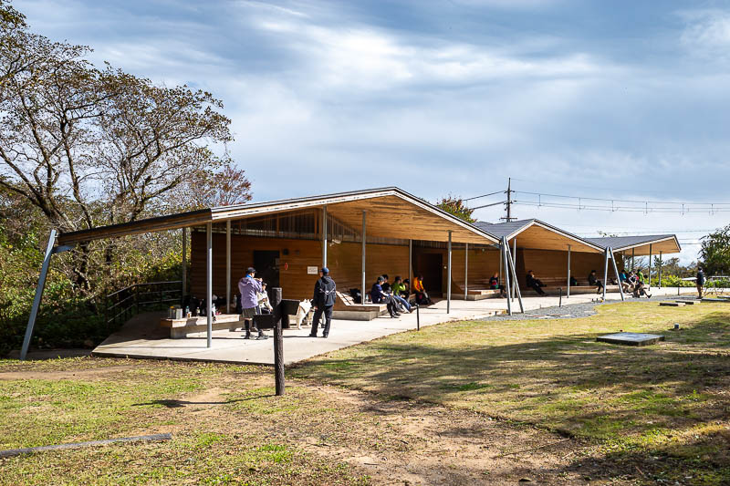 Japan-Kobe-Hiking-Mount Rokko - Public toilets. High quality.