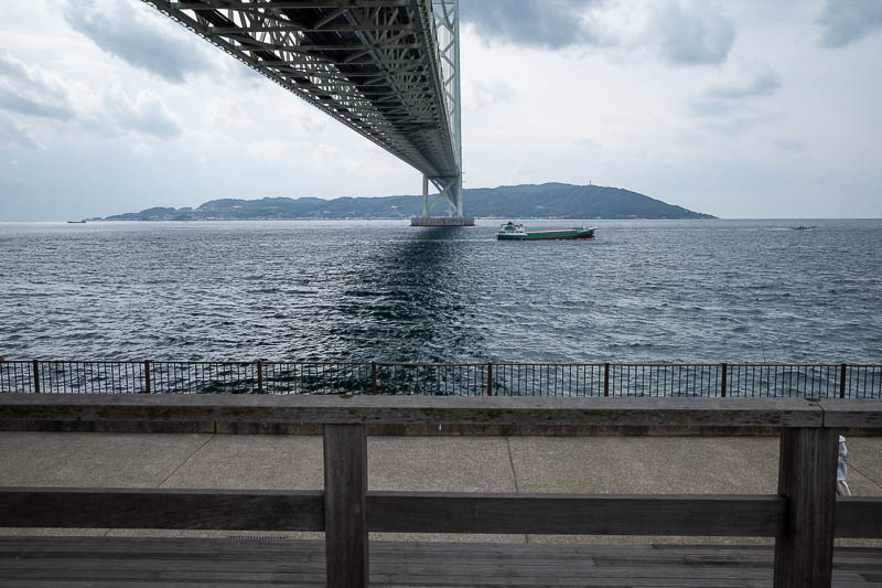 Japan-Kobe-Garden-Bridge - After a short train ride, it was time to admire the bridge. Akashi Kaikyo, I won't be typing it's convoluted name again.