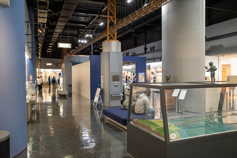 Japan-Kobe-Garden-Bridge - Finally, the museum, which also does not take credit card, is small but pretty good. A lot of info in Japanese only, but also informative pictures. If