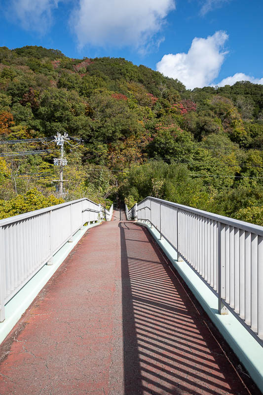 Japan-Kobe-Hiking-Higashiyama - However they have provided bridges and walking paths to link the two.
