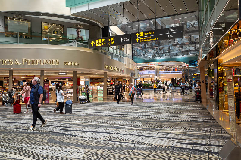 Singapore-Airport - Proof that I was in Singapore airport, which is no doubt familiar to many. I think their marketing team does a great job at during the never ending ai
