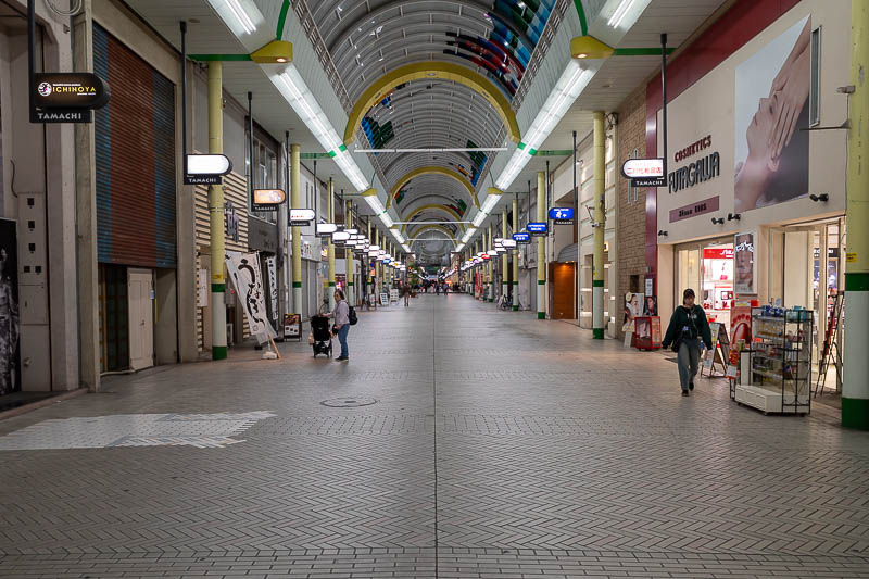 Japan-Takamatsu-Shotengei - As you head further along the main bit, it thins out a bit, but not to Tokushima levels of desolation.
