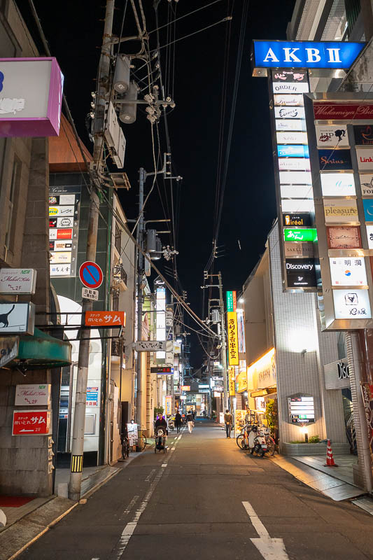 Japan-Takamatsu-Shotengei - The back streets between all the Shotengai areas are also quite busy, much more so than Tokushima. Apparently by population, Takamatsu is 414k, Tokush