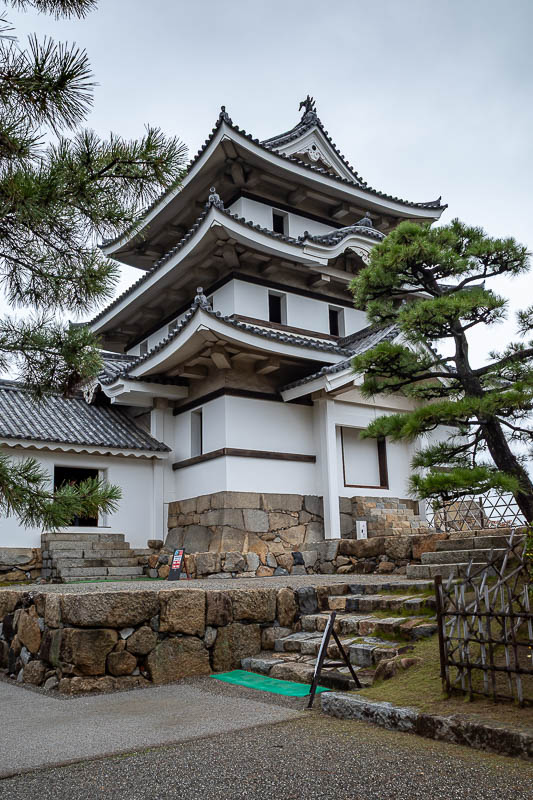 Trip 13 to Japan - October and November 2025 - Behold the tiny castle.