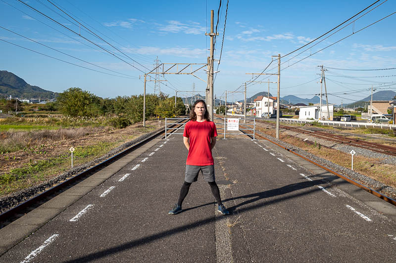 Japan-Takamatsu-Hiking-Mount Inazumi - The stance... but a weak stance. This is my new favourite shirt, $8 at Big W.