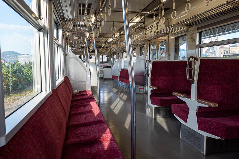 Japan-Takamatsu-Hiking-Mount Inazumi - And then it was time for a 70 minute ride back to Takayama, for much of the journey I had the train to myself. Once again this took a while to type up