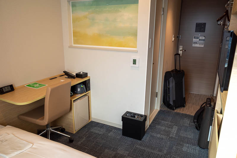 Trip 13 to Japan - October and November 2025 - My no photos rule on travel day is so that I do not ruin everyone's favourite, the hotel photos. This is the smallest room yet. Via Inn Okayama. Liter