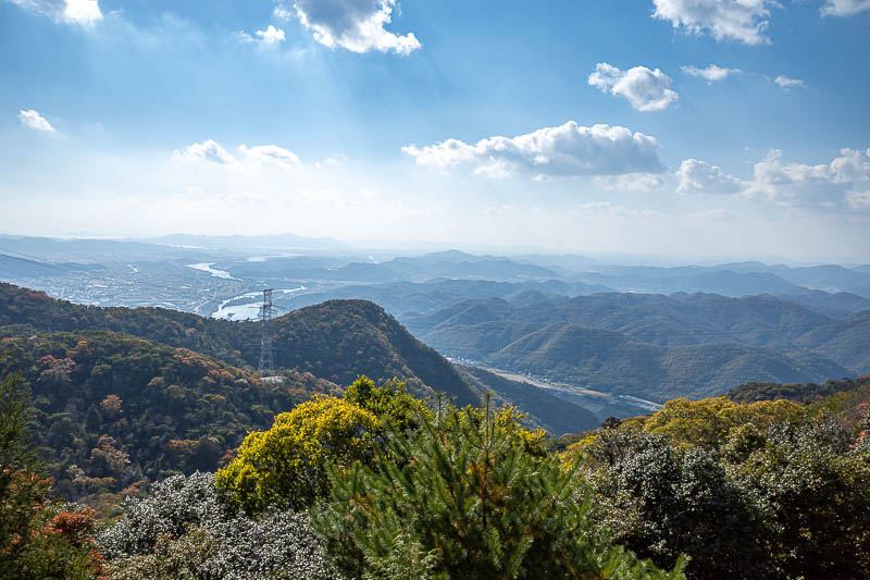 Trip 13 to Japan - October and November 2025 - Similar shot, but the clouds are interesting with the wispy bits hanging off them.