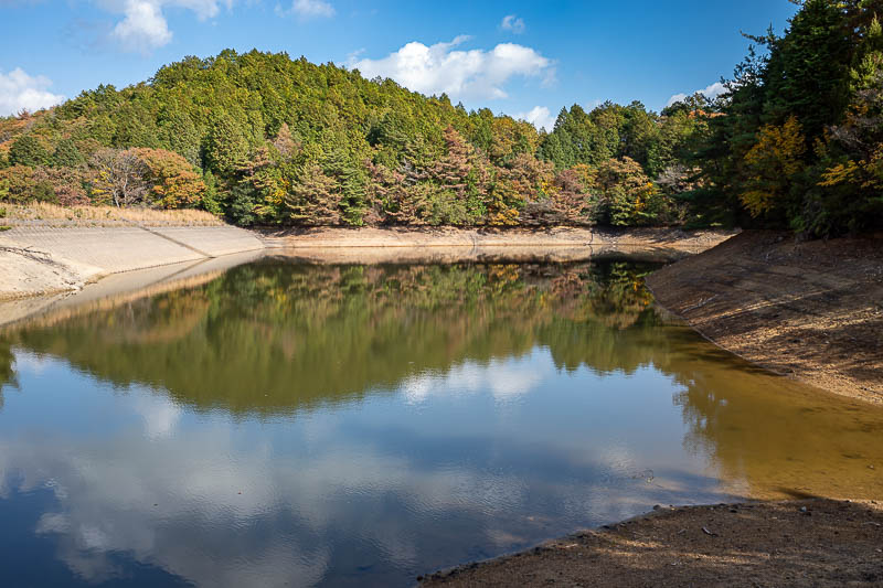 Trip 13 to Japan - October and November 2025 - This reservoir was hidden, but I found a trail. About a 10 minute diversion, possibly not worth it.