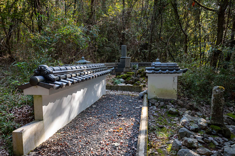 Trip 13 to Japan - October and November 2025 - The graveyard tells me that I am approaching the end.