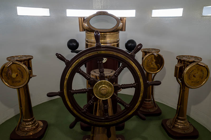 Japan-Tokyo-Yokosuka-Museum - There are 3 locations to steer the boat from. This is the armoured bridge. You would struggle to see where you are going through those tiny slits.