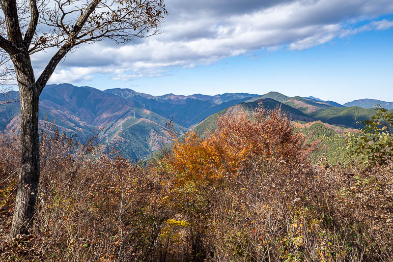 Japan-Tokyo-Hiking-Mount Takamizu - Nice view, some cloud coming, but also more blue sky.