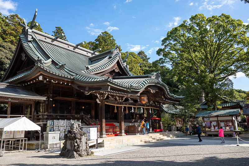 Japan-Tokyo-Hiking-Mount Tsukuba - They are however very nice shrines.