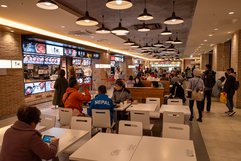 Japan-Tokyo-Skytree - The food court is more my pace. Actually the food court is my favourite place of all. I have been to this one before.
