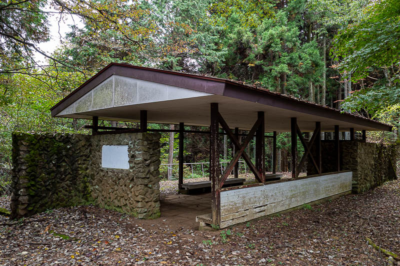 Japan-Tokyo-Hiking-Mitake-Hinodesan - I remembered this building from last time, if it was raining, I could hide under it, and realise it is not going to stop and that I had wasted time wa