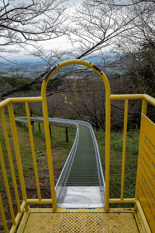 Japan-Tokyo-Hiking-Kasama-Wakaguni - I think this is for sending supplies up and down, not people, but nothing is to stop kids from getting on it. It is thousands of rollers.