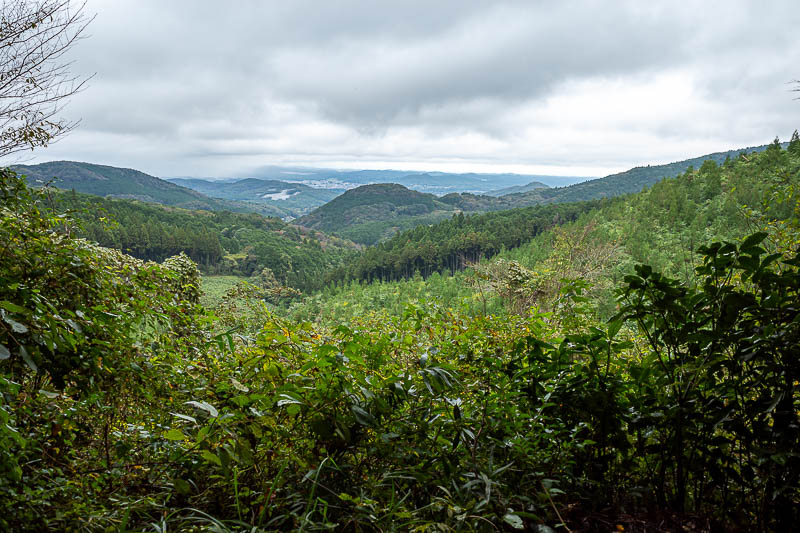 Japan-Tokyo-Hiking-Kasama-Wakaguni - Brief respite.