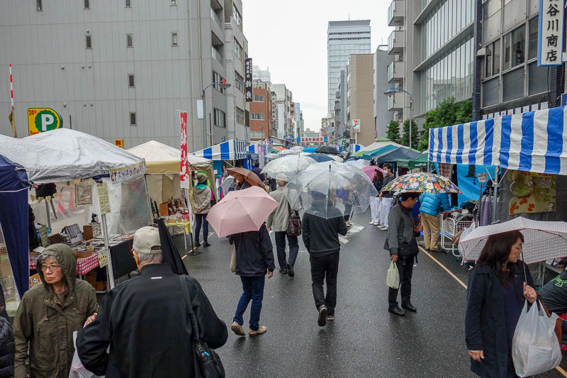 Japan 2015 - Tokyo - Nagoya - Hiroshima - Shimonoseki - Fukuoka - And then as I arrived back at my hotel, right over the road a kind of massive flea market was underway. Hordes of people were busy staging an umbrella