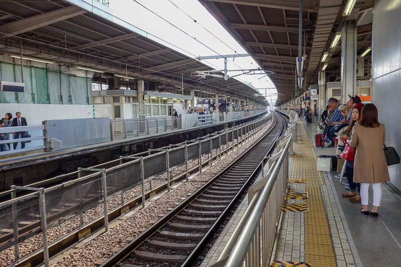 Japan 2015 - Tokyo - Nagoya - Hiroshima - Shimonoseki - Fukuoka - Where is my train? On days when I move between cities photo opportunities are few and far between cause I have my hands full, so boring photos like th