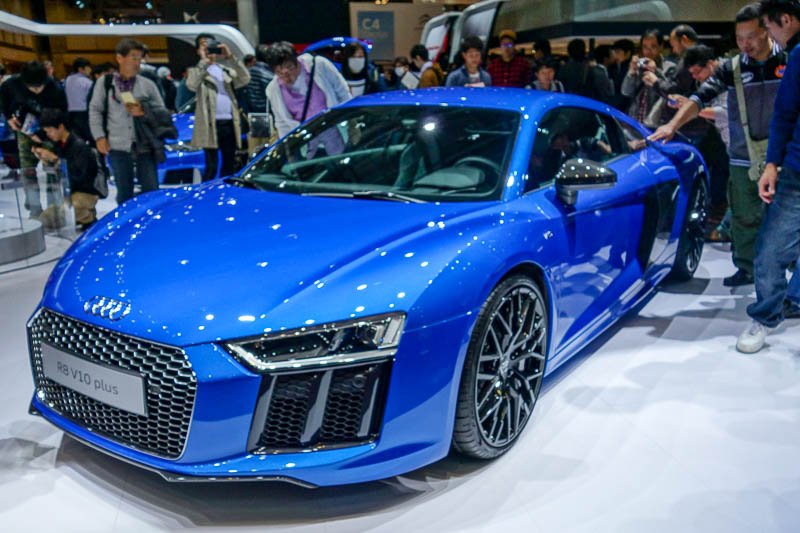 Japan 2015 - Tokyo - Nagoya - Hiroshima - Shimonoseki - Fukuoka - Audi have decided to make their top of the line R8 look exactly like a base model A4. Because any kind of originality might confuse consumers.