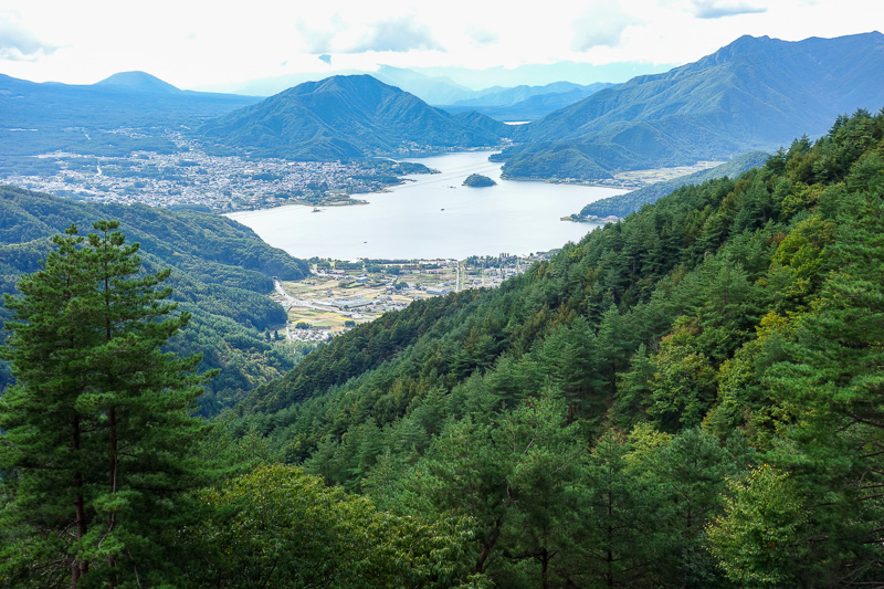 Visiting 9 cities in Japan - Oct and Nov 2016 - Most of the way down now after re finding the correct route, here is Lake Kawaguchiko. You can pay $1000 a night in peak season for a capsule room to 