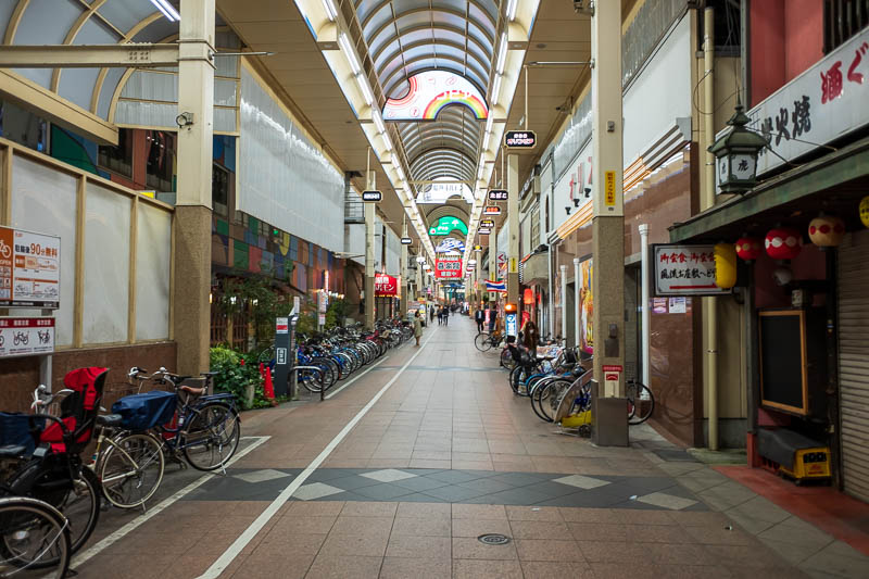 Back to Japan for even more - Oct and Nov 2017 - And finally, heres one of the closed covered shopping streets. I really cant understand how there are so many of them here? Either side of this one is