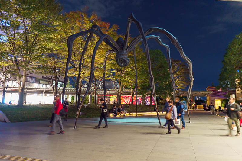 Japan-Tokyo-Roppongi - I have seen this spider somewhere else. In London I think? They are reaching plague proportions.